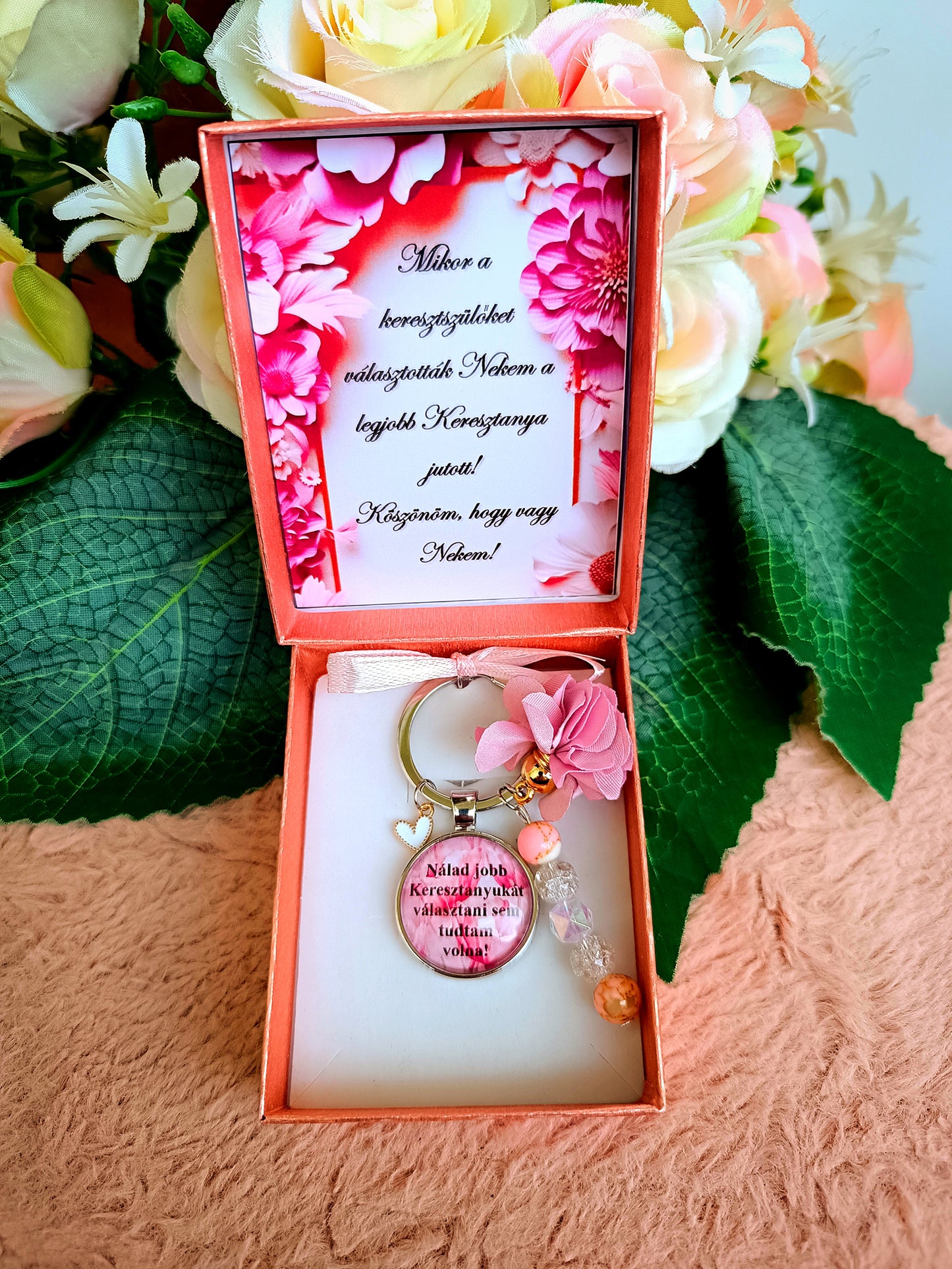 Ajándék keresztanya köszönő kulcstartó