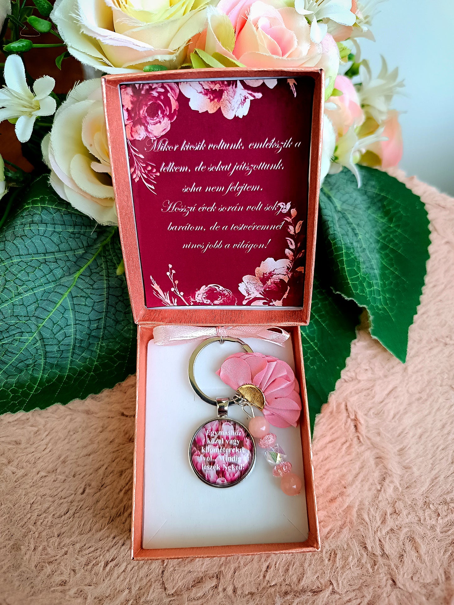 Ajándék testvérnek köszönő kulcstartó