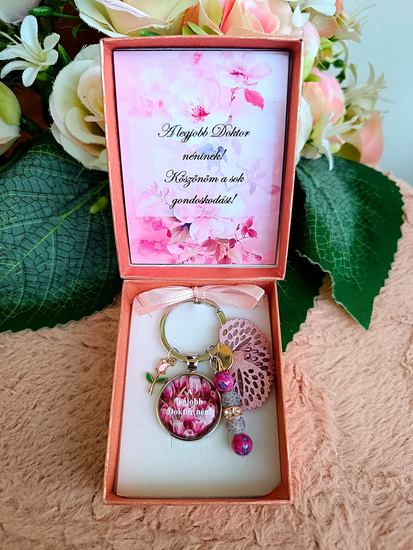 Ajándék a legjobb doktor néninek kulcstartó