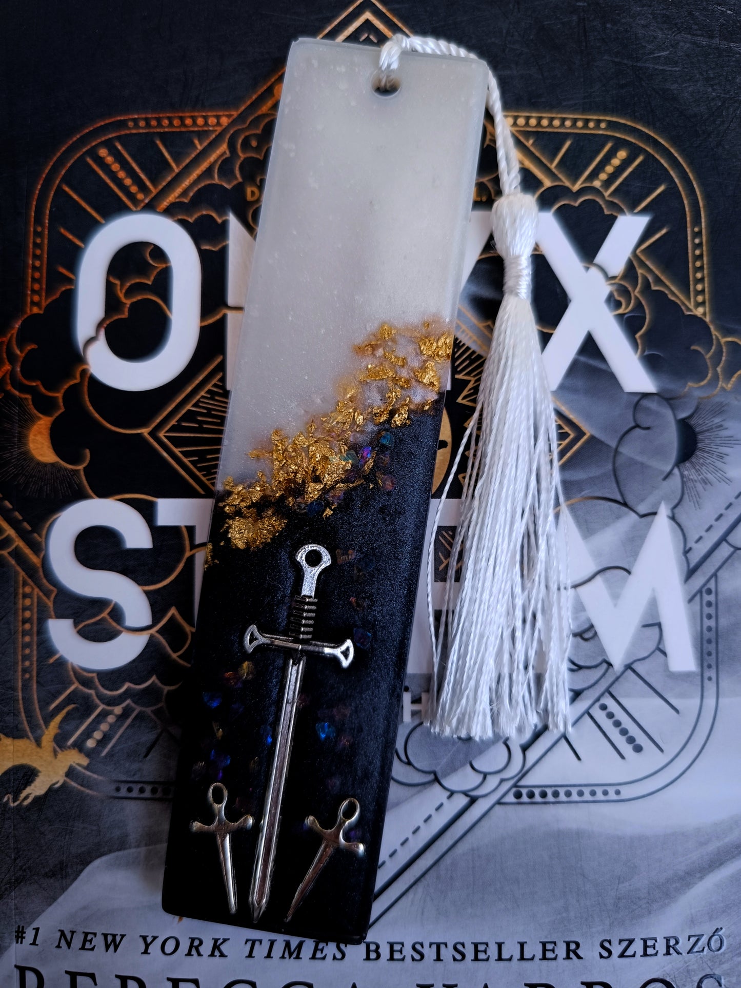 Onyx Storm (Fourth Wing) epoxy könyvjelző II