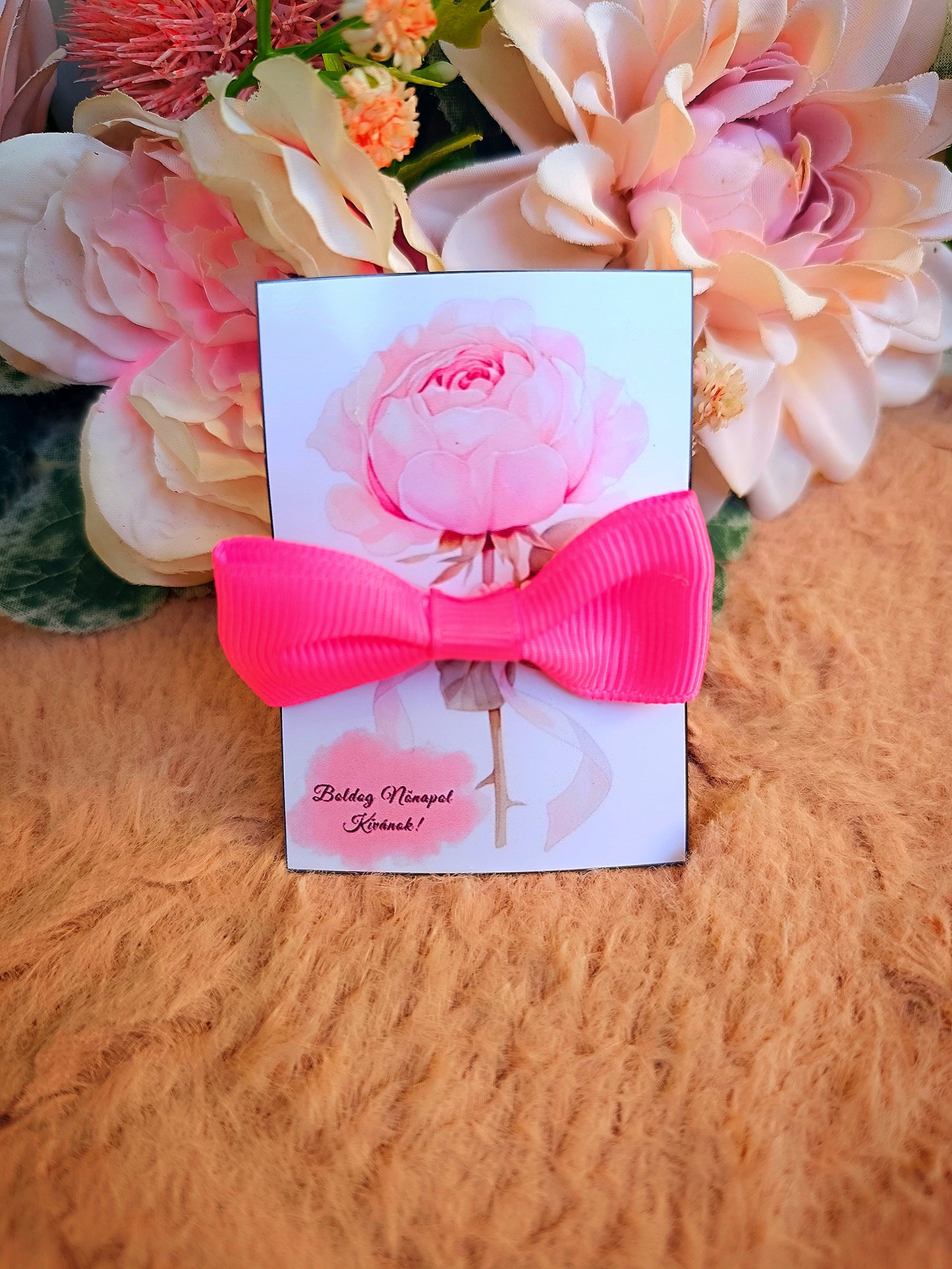Ajándék masni hajgumi nőnapi pink