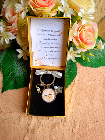 Keresztszülő felkérő - köszönő kulcstartó keresztanyának pillangós