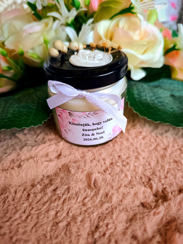Eküvői köszönő ajándék vendégeknek feliratos ásvány gyertya fehér