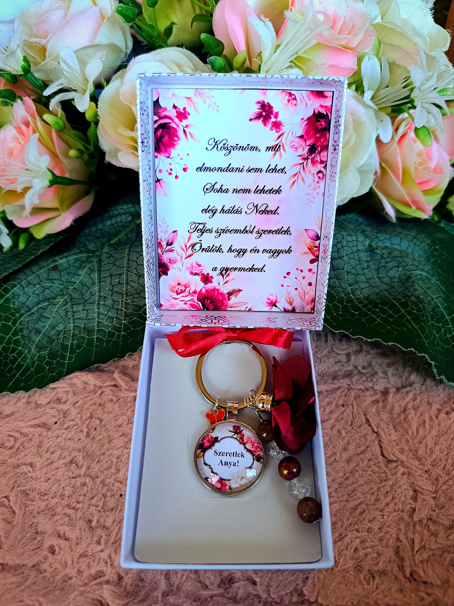 Ajándék anyának kulcstartó anyák napja, szülőköszöntő, születésnap