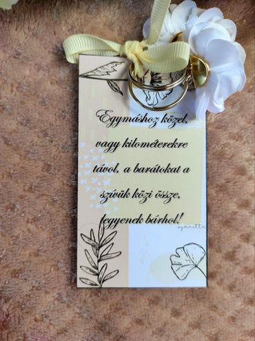 Barátság kulcstartó nude