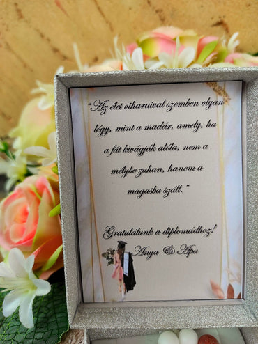 Diplomaosztó ajándék nude karkötő