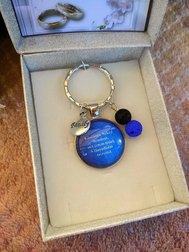 Esküvői ajándék - nevelőapukáknak - kulcstartó