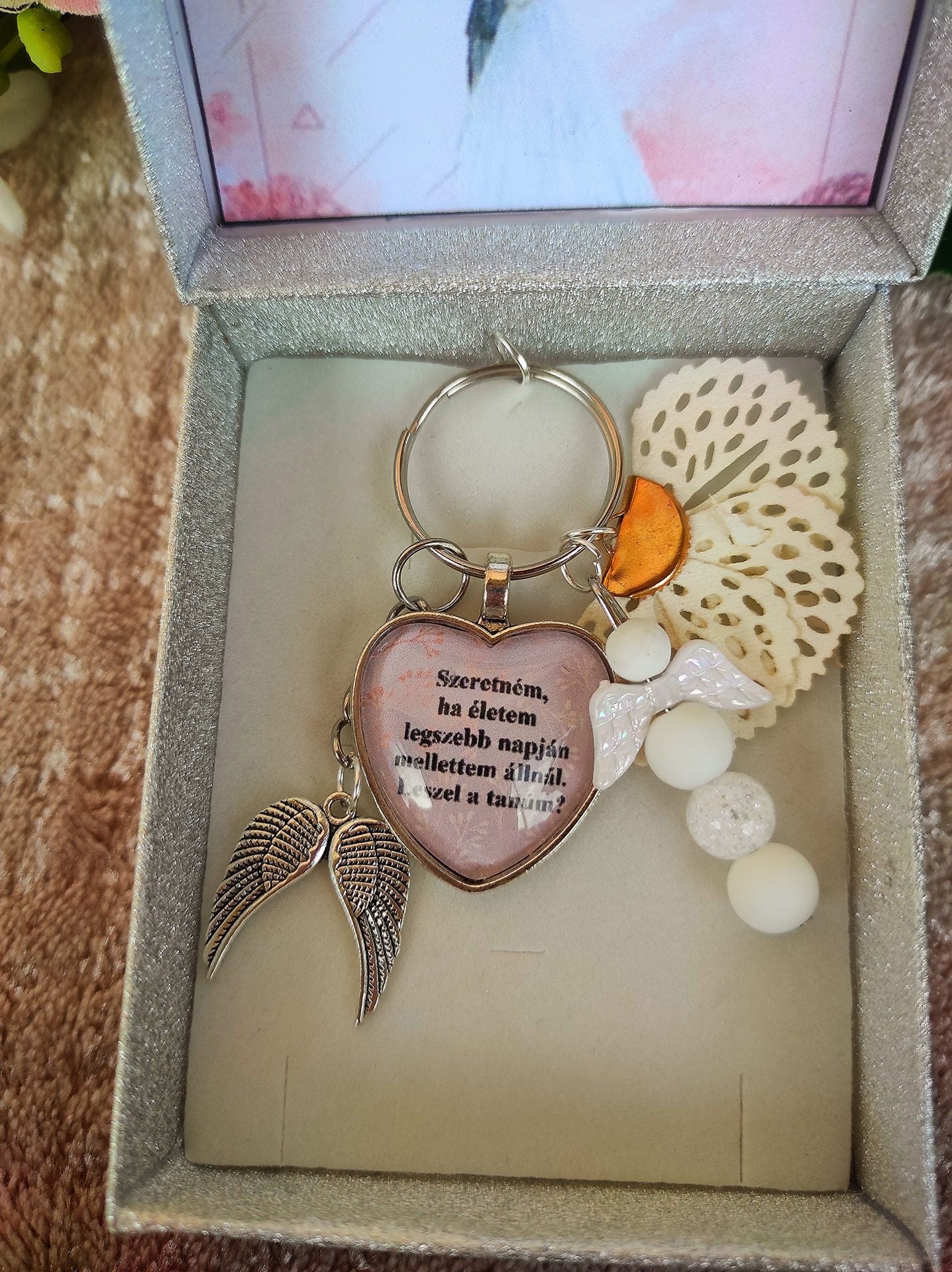 Bézs tanúfelkérő ajándék kulcstartó