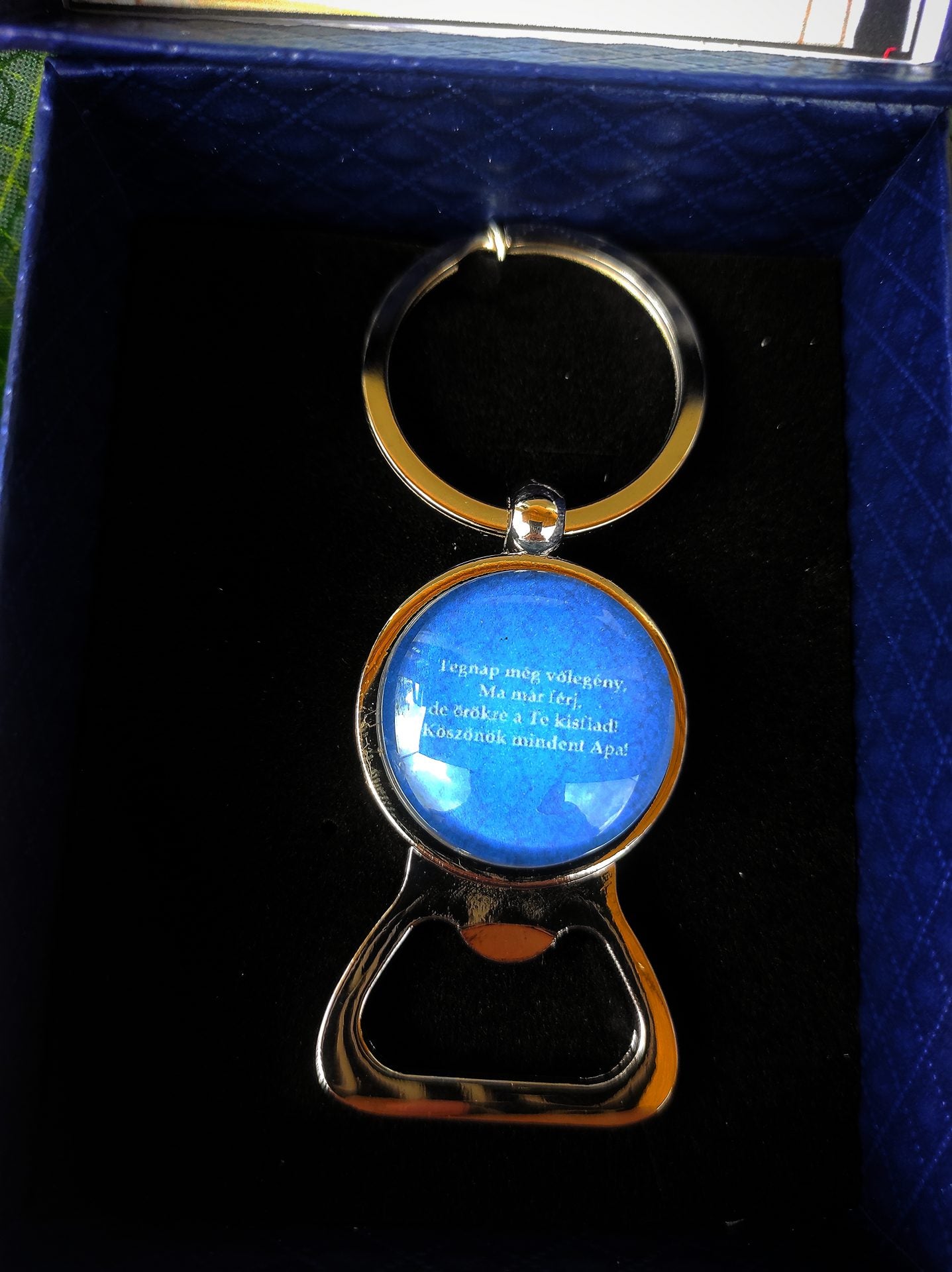 Ajándék örömapa sörnyitós kulcstartó