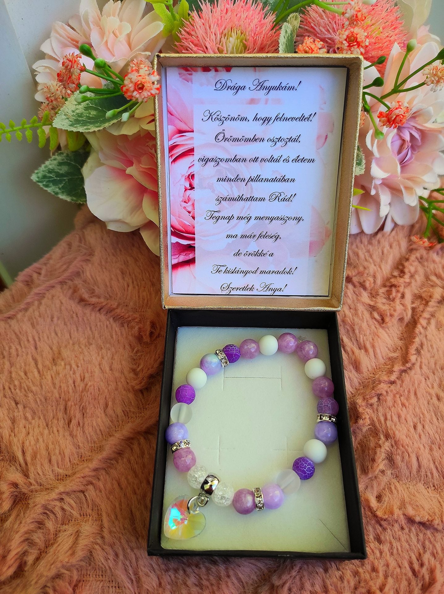 Lila védelem örömanya karkötő