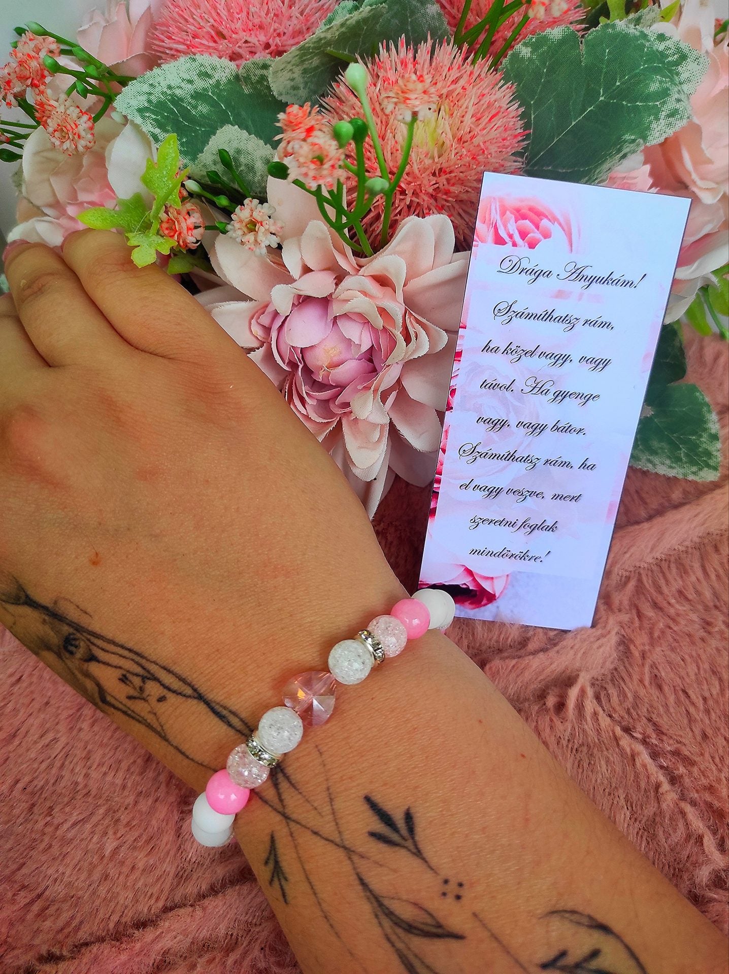 Ajándék osztályfőnök rózsakvarc karkötő