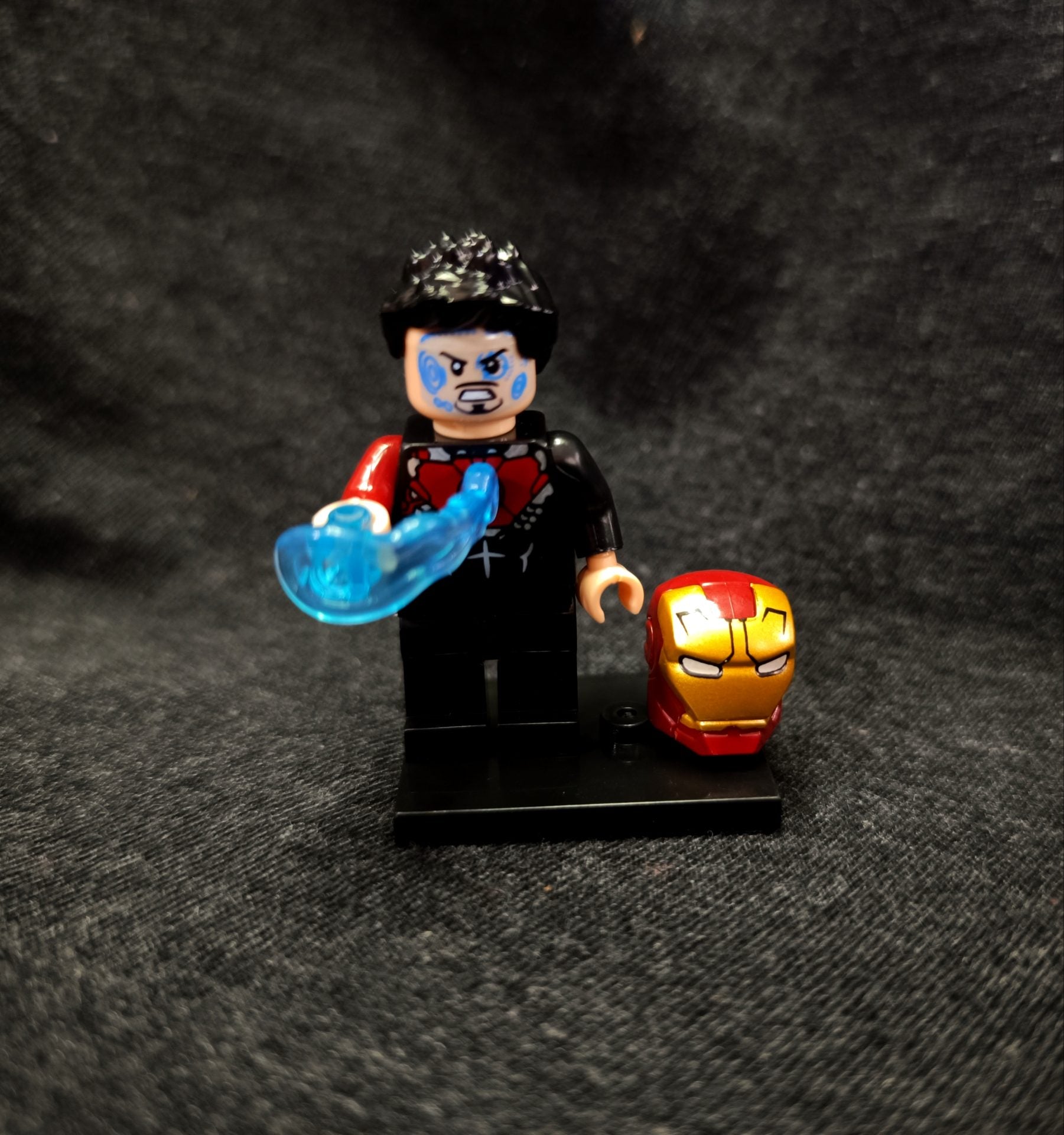 Bosszúállók figura Tony Stark x Vasember