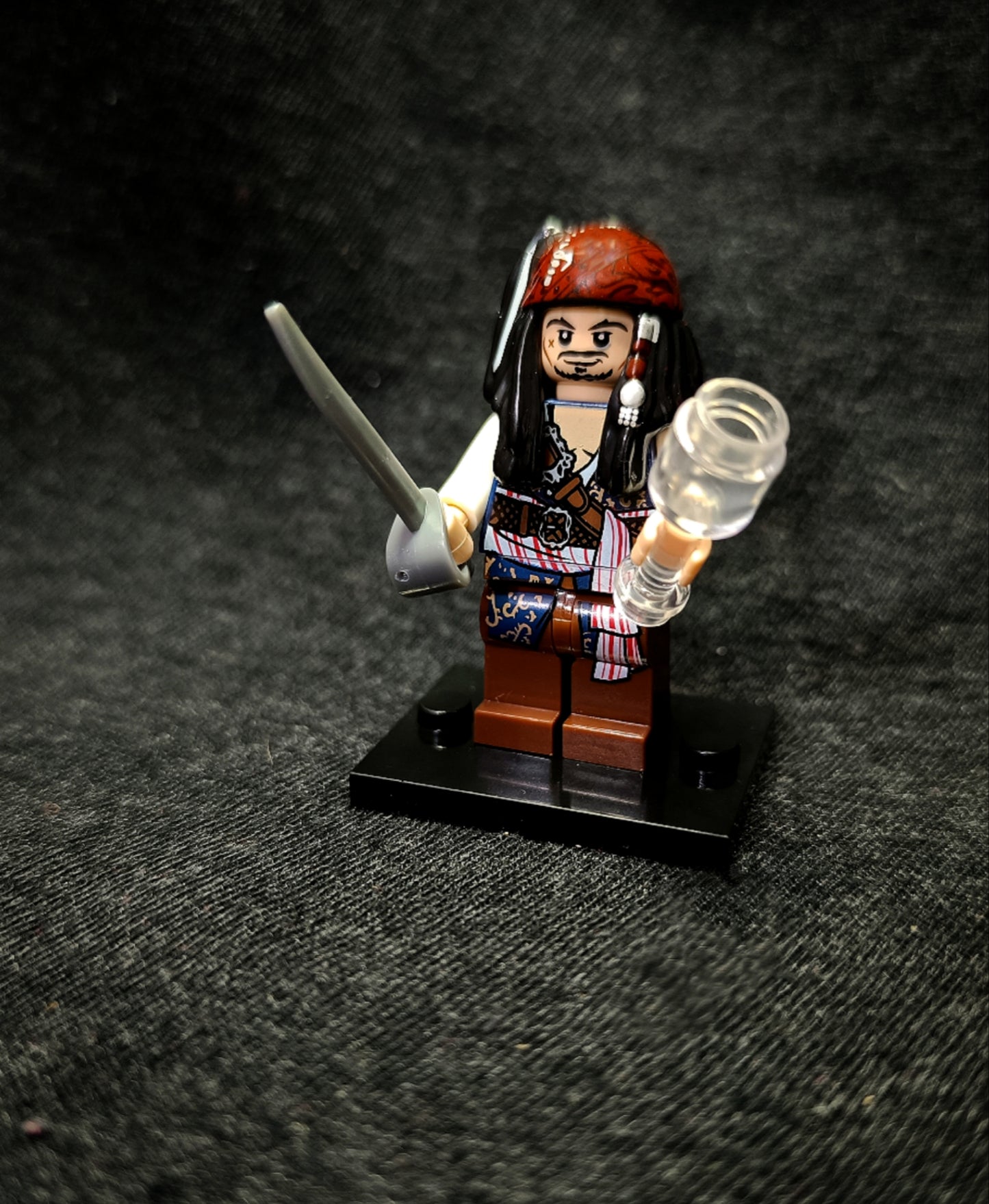 Karib tenger kalózai figura - Jack Sparrow -