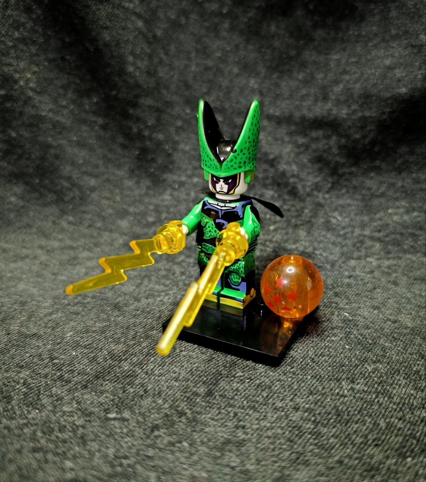 Dragon Ball Cell figura