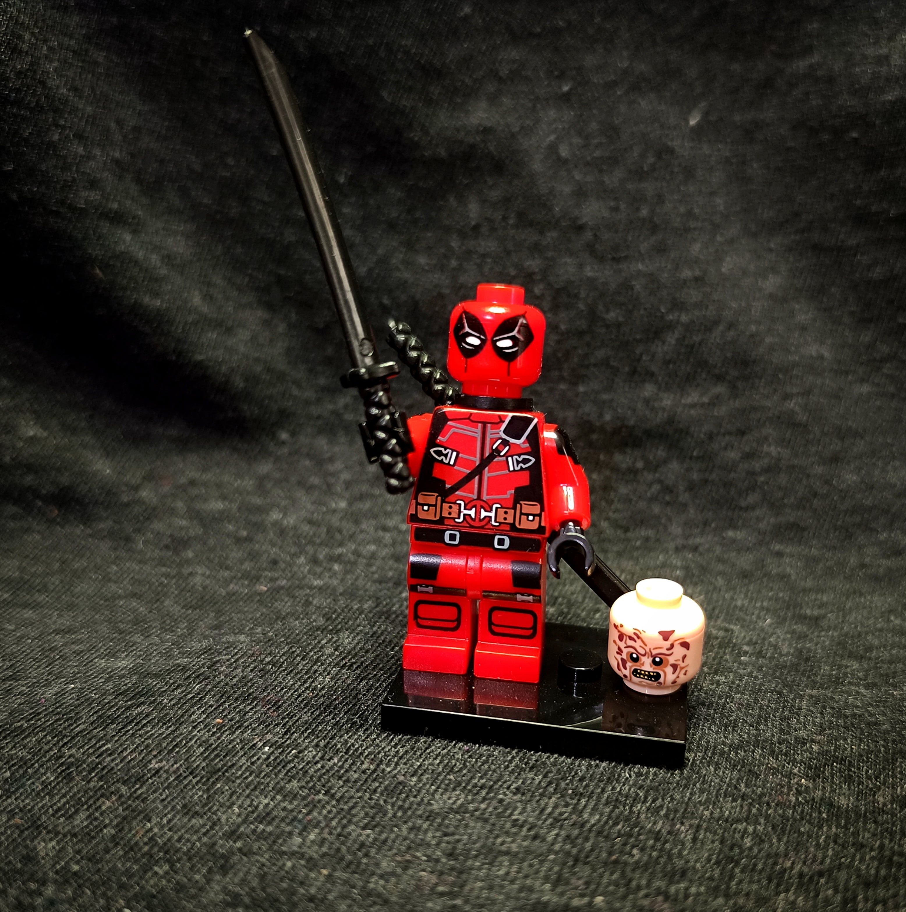 Deadpool 2in1 figura