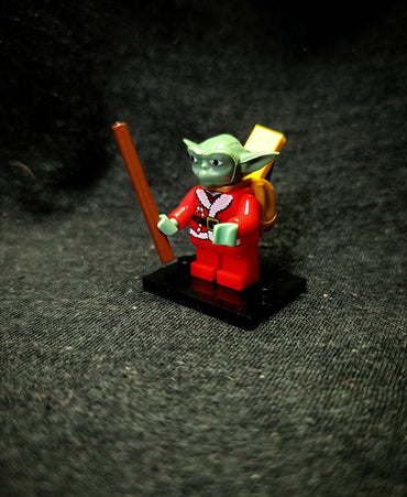 Karácsonyi Star Wars Yoda figura