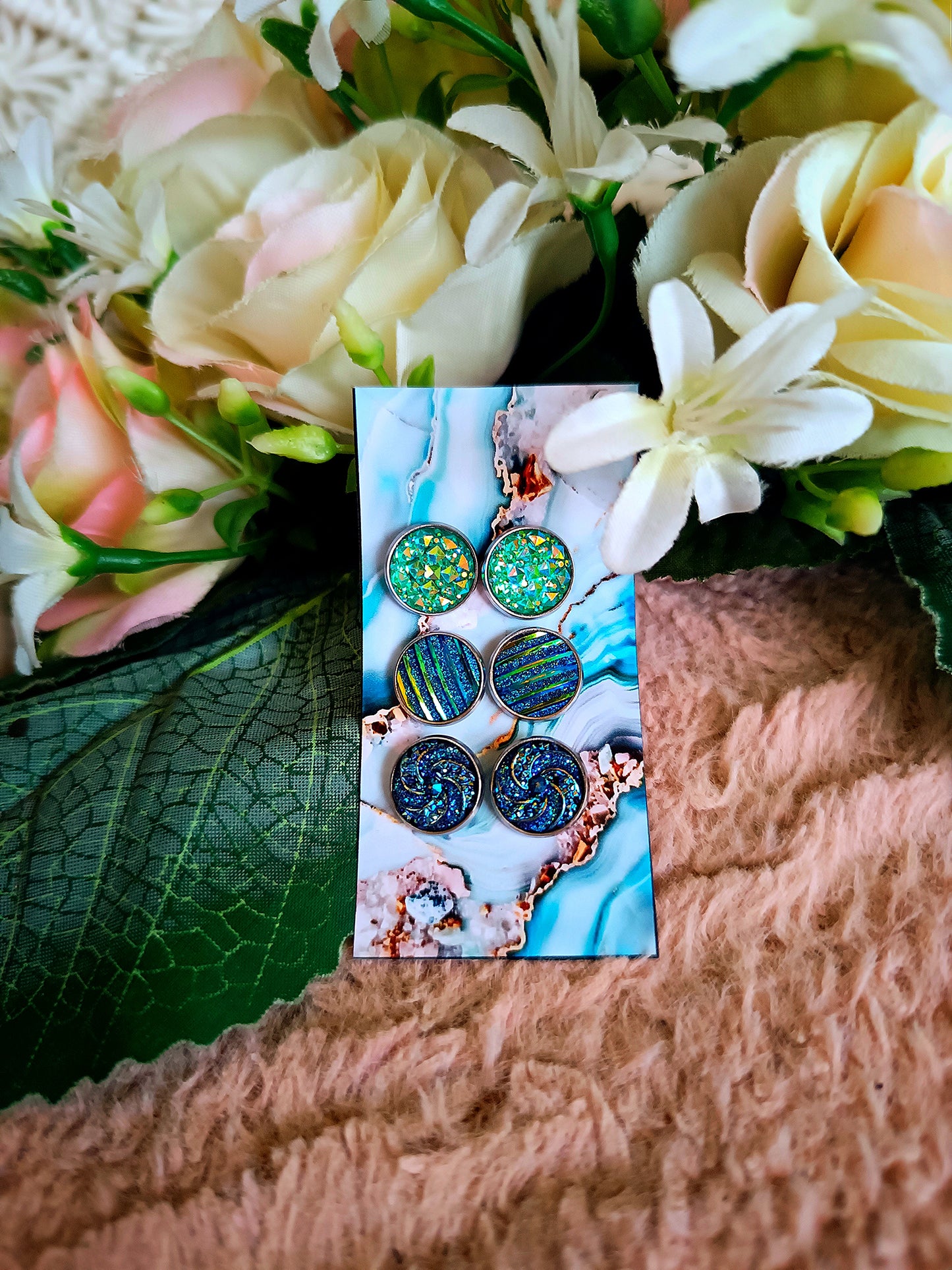 Kék bedugós nikkelmentes fülbevaló szett