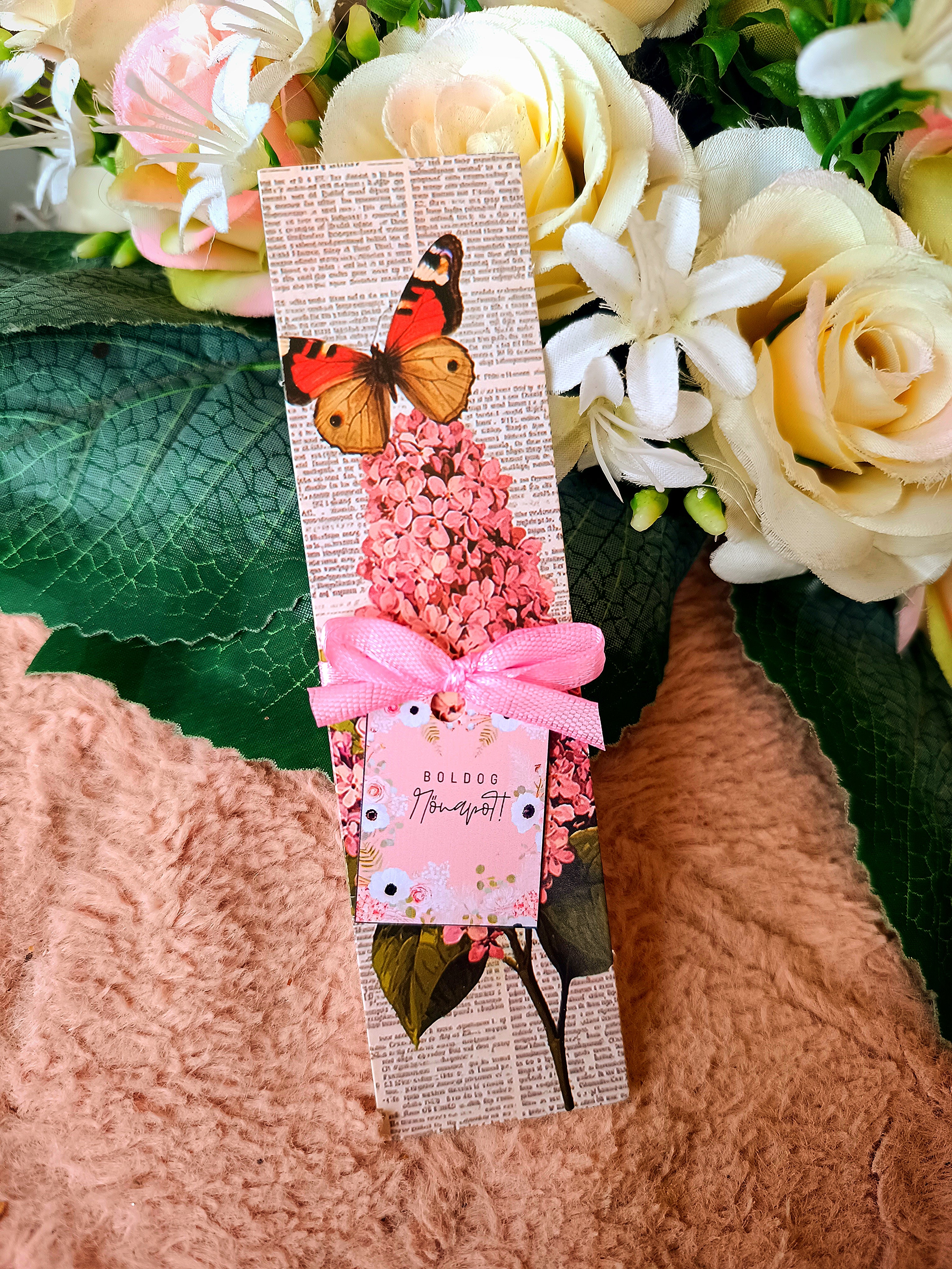 Nőnapi ajándék könyvjelző vintage virágos V