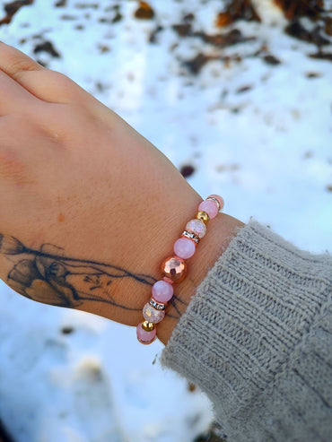 Ajándék örömanya szeretet karkötő esküvőre szülőköszöntő rose