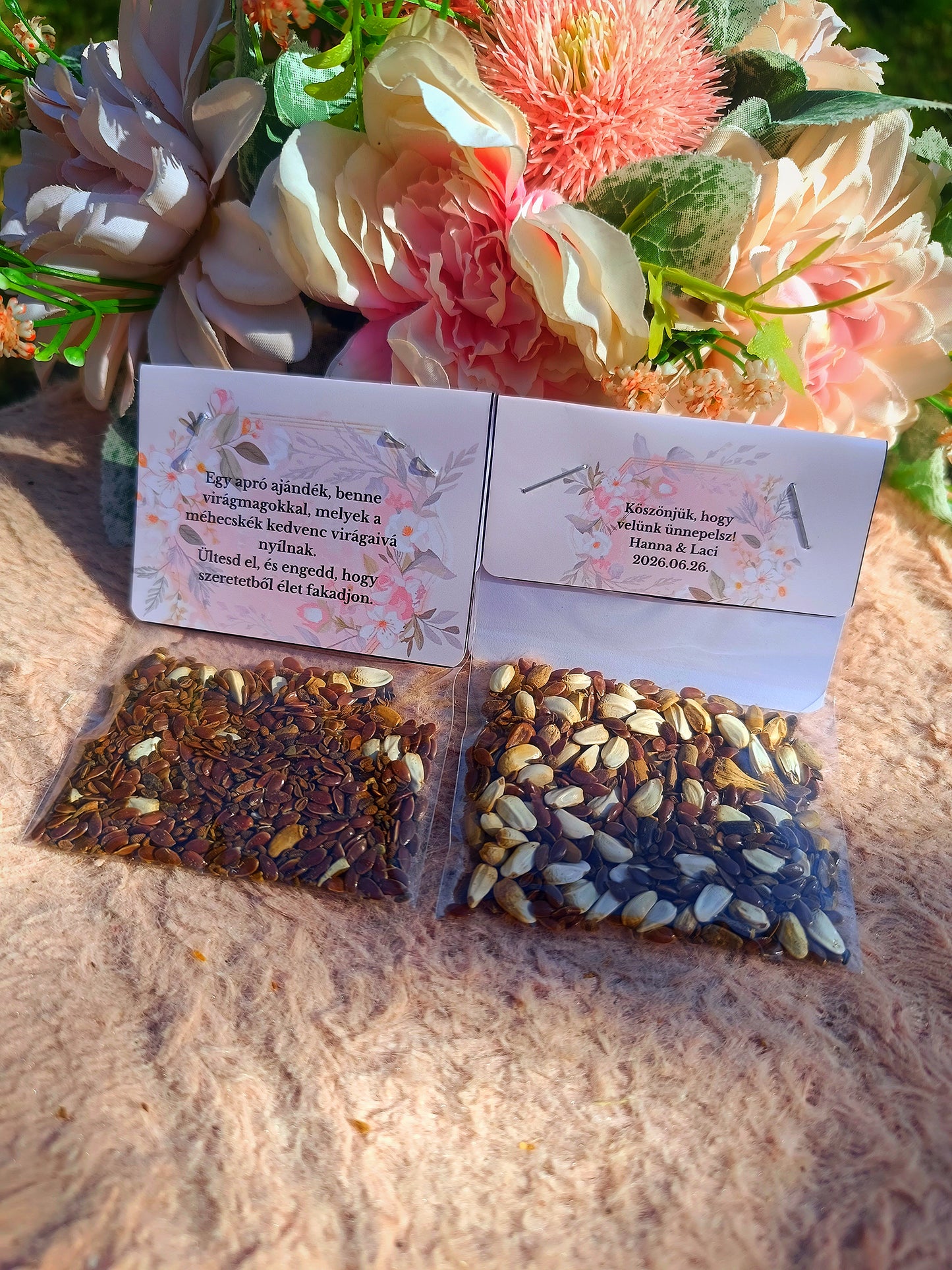 Esküvői köszönő ajándék vendégeknek virágmag keverék rózsaszín