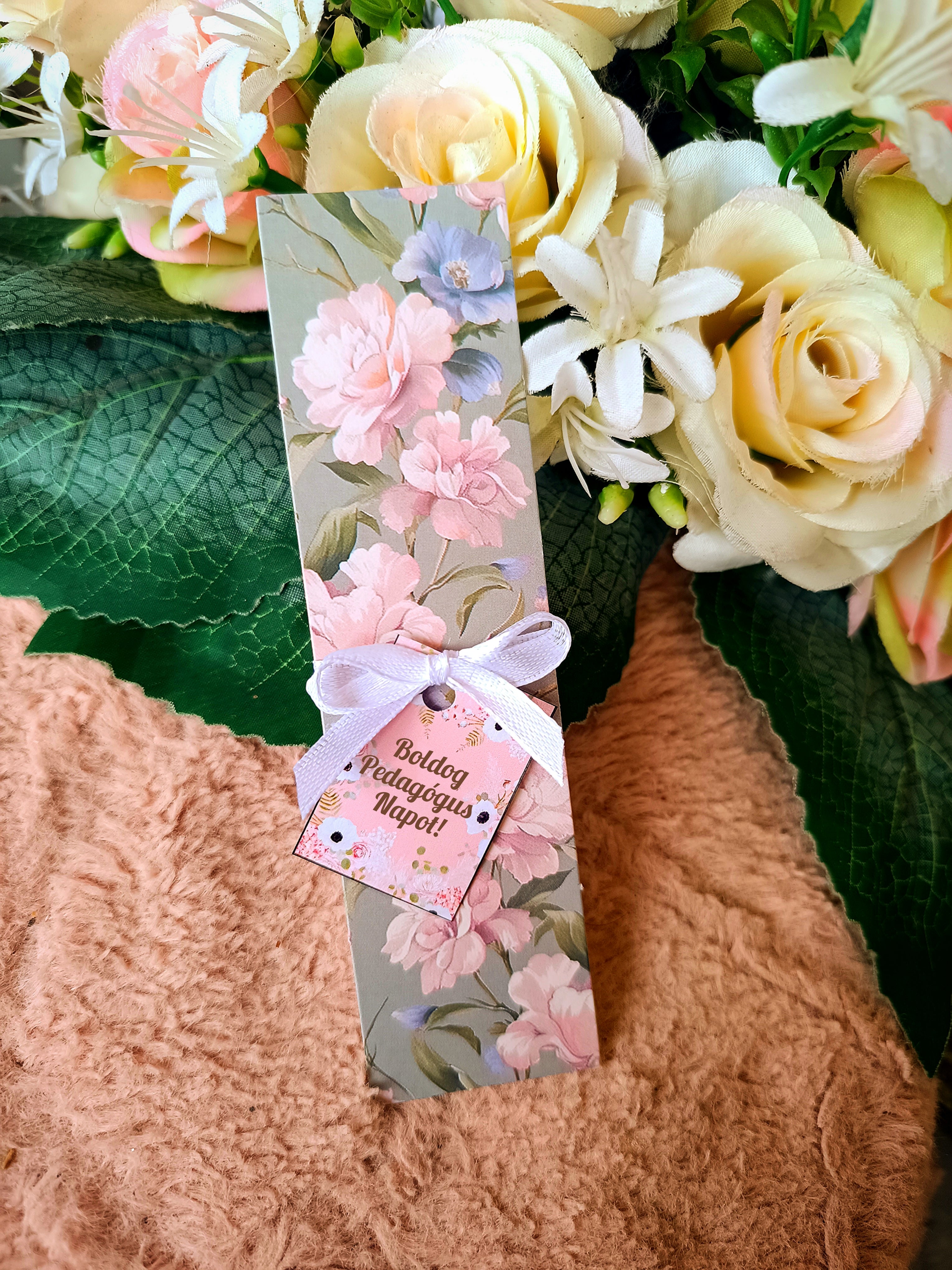 Ajándék könyvjelző vintage