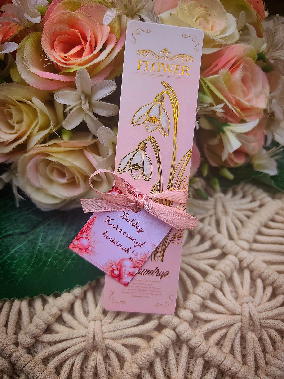 Ajándék karácsonyra virágos rose könyvjelző