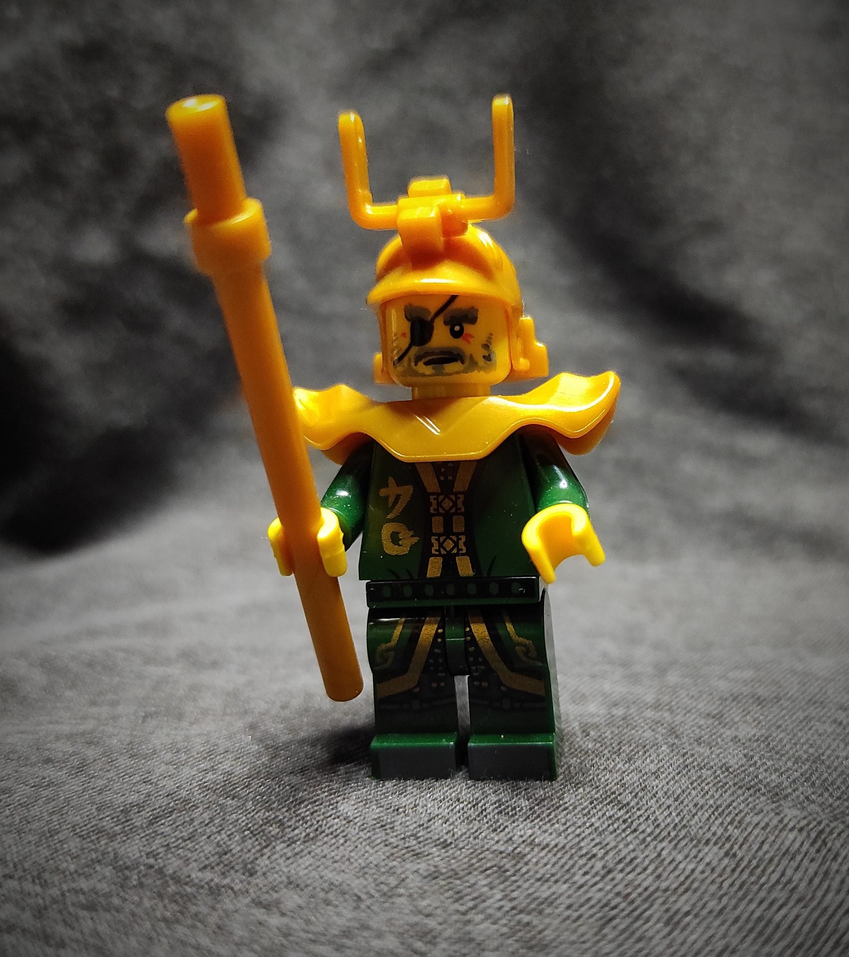 Hutchins Ninjago figura