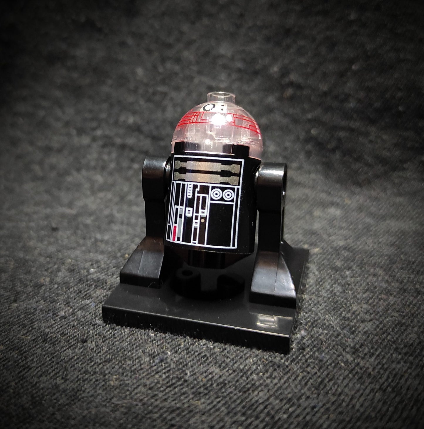 Star wars figura R2-Q5