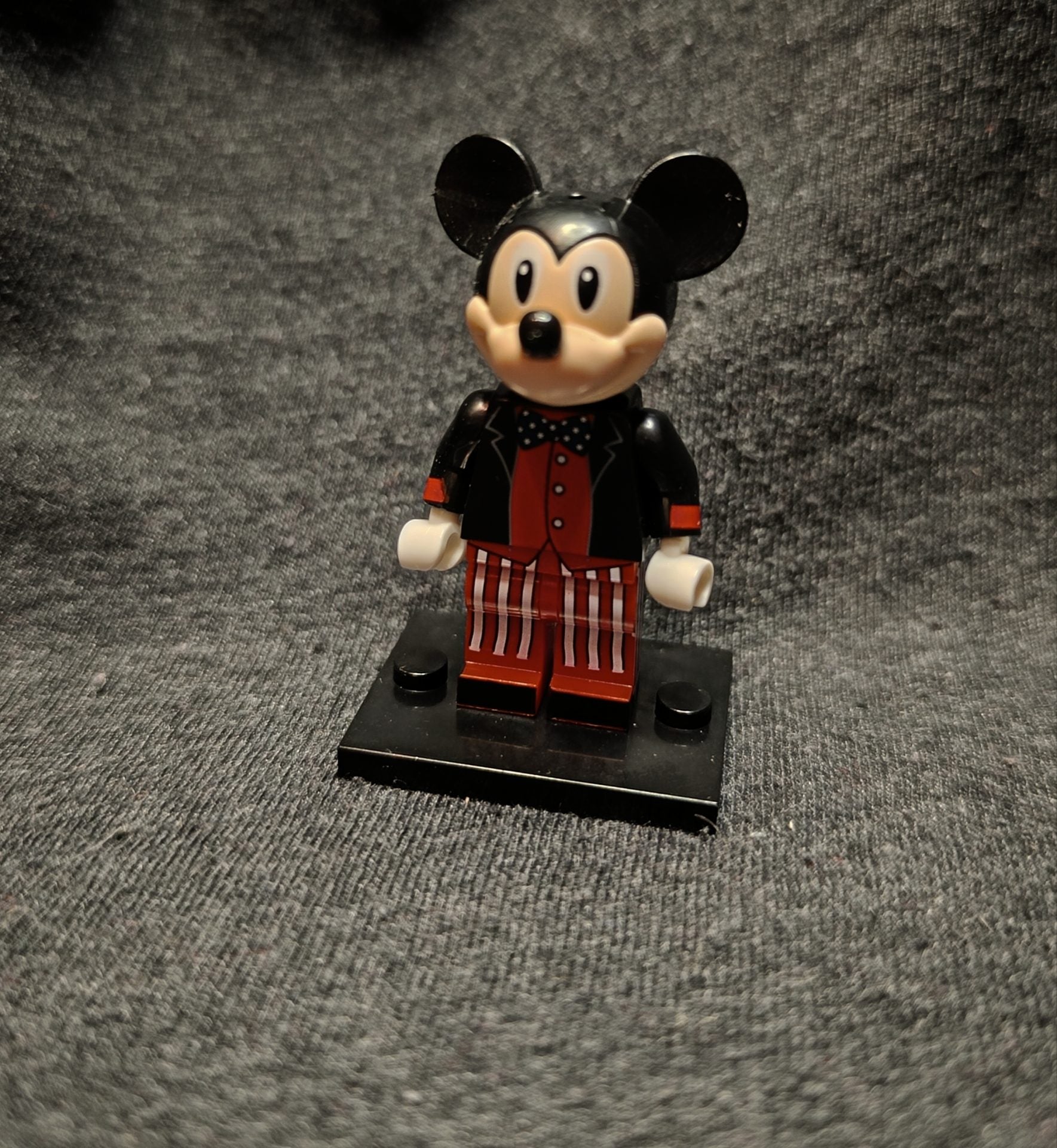 Mickey egér figura